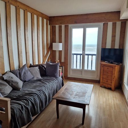 Appartement Vue Mer Cabourg Exteriör bild