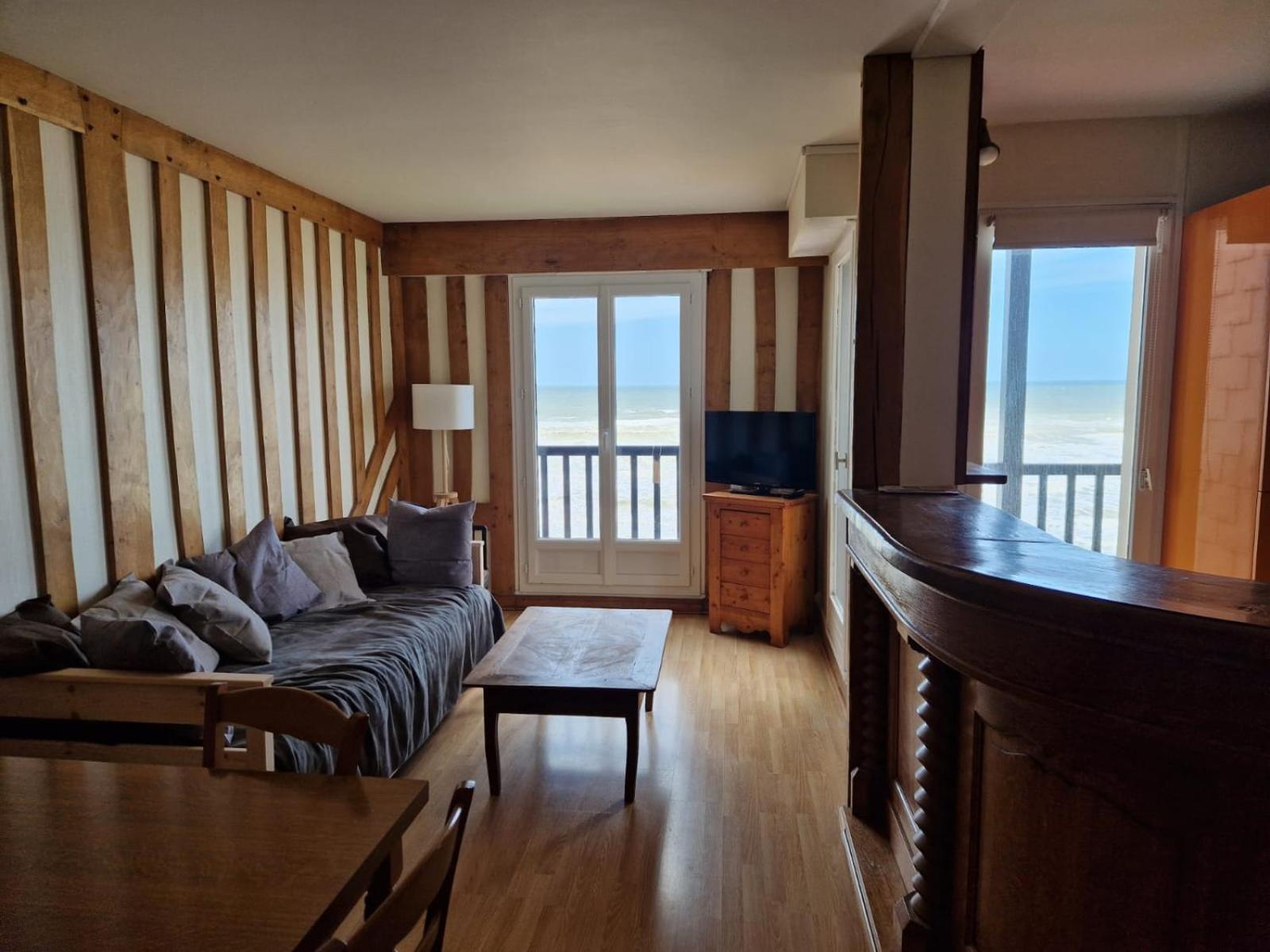 Appartement Vue Mer Cabourg Exteriör bild